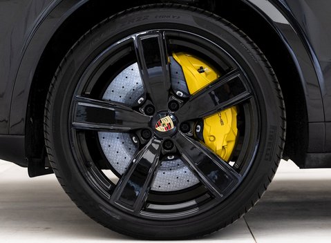 Porsche Cayenne Turbo S E-Hybrid 8