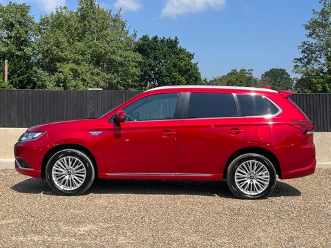 Mitsubishi Outlander PHEV DYNAMIC 6