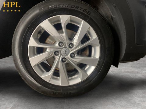 Hyundai TUCSON 1.6 GDi SE Nav SUV 5dr Petrol Manual Euro 6 (s/s) (132 ps) Air Con - Alloys 10