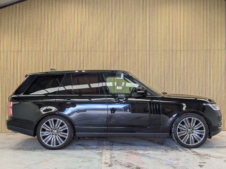 Land Rover Range Rover 3.0 Range Rover Vogue SDV6 Auto 4WD 5dr 12