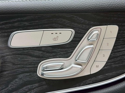 Mercedes-Benz E Class 2.0 E300 GPF AMG Line Coupe 2dr Petrol G-Tronic+ Euro 6 (s/s) (245 ps) 32