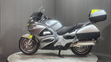 Honda ST 2011 39K NEW MOT SERVICED FULL LUGGAGE 1300CC 4