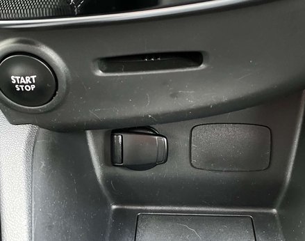 Renault Clio 0.9 Clio Iconic TCe 5dr 42