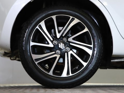 Suzuki Swift 1.2 Dualjet 83 12V Hybrid SZ5 5dr Auto 12