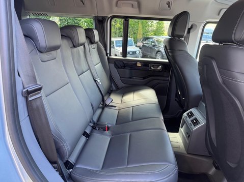 Ineos Grenadier FIELDMASTER EDITION 32