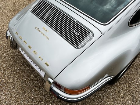 Porsche 911 Carrera Sport Back-Date 33