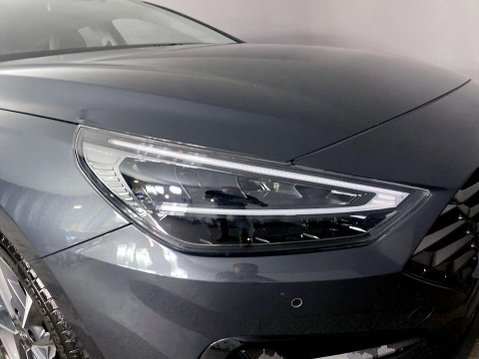 Hyundai i30 1.0 T-GDi MHEV Premium Hatchback 5dr Petrol Hybrid Manual Euro 6 (s/s) (120 9