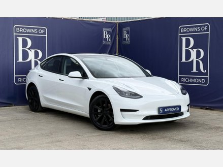 Tesla Model 3 Saloon 4dr Electric Auto RWD (241 bhp)