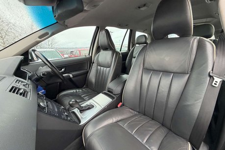Volvo XC90 2.4 D5 SE SUV 5dr Diesel Geartronic AWD (219 g/km, 200 bhp) 41