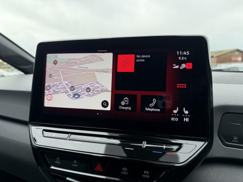 Volkswagen ID.3 Pro Performance 58kWh Life Hatchback 5dr Electric Auto (204 ps) 39