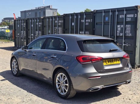 Mercedes-Benz A Class 1.5 A180d Sport (Premium) Hatchback 5dr Diesel 7G-DCT Euro 6 (s/s) (116 ps) 4