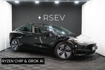 Tesla Model 3 LONG RANGE AWD Solid Black Ryzen GROK AI Pano Roof Heat Pump 1 Owner VAT Q
