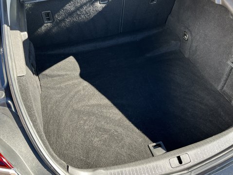 Vauxhall Insignia 1.6 CDTi Design Nav 5dr Auto 34