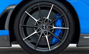 McLaren 765LT Spider 13