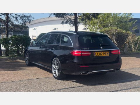 Mercedes-Benz E Class 2.0 E 300 AMG Line de Auto 5dr 5