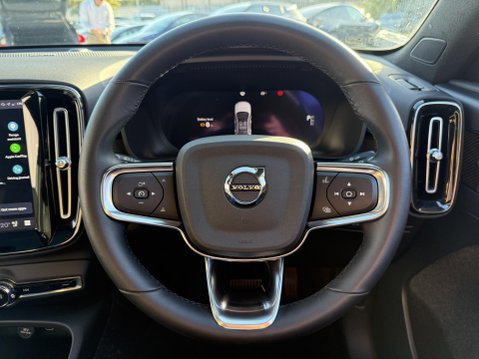 Volvo C40 Twin Recharge 78kWh Ultimate SUV 5dr Electric Auto AWD (408 ps) 37