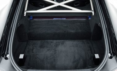 Mercedes-Benz Amg GT Black Series 33