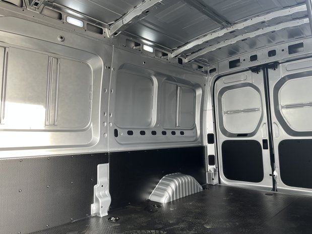 Maxus Deliver 9 Deliver 9 150kW High Roof Van 88.5kWh Auto 27