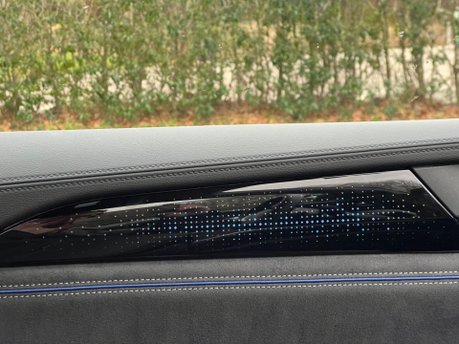 Volkswagen Passat R-LINE DSG 38