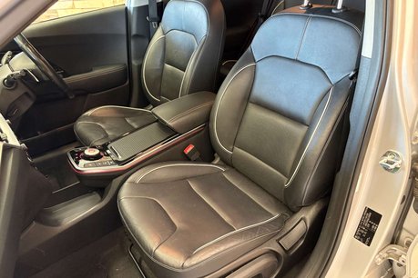 Kia Niro 64kWh 4 SUV 5dr Electric Auto (201 bhp) 35