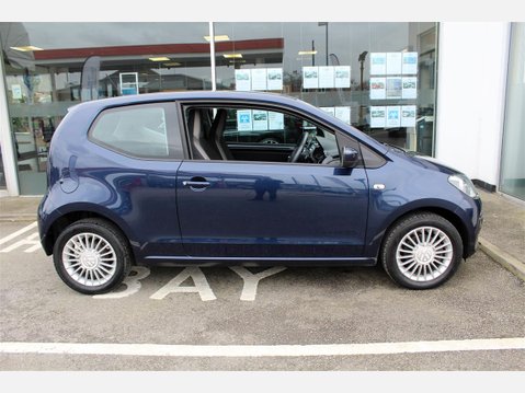 Volkswagen Up HIGH UP 5