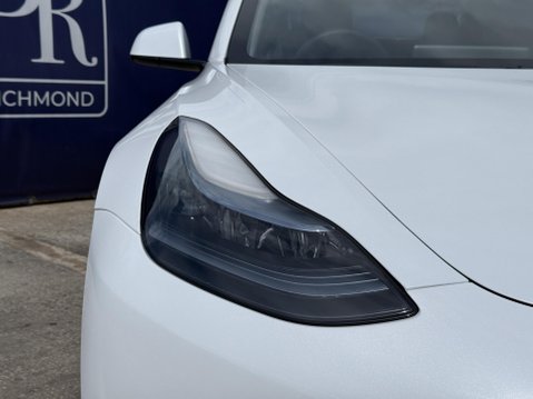 Tesla Model 3 Saloon 4dr Electric Auto RWD (241 bhp) 12