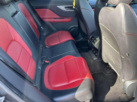 Jaguar F-Pace 2.0 D180 R-Sport Auto AWD Euro 6 (s/s) 5dr 23