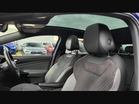 Volkswagen Id.5 Pro 77kWh Style Auto 5dr 36