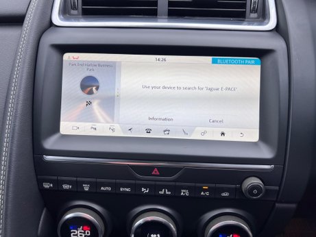 Jaguar E-Pace 2.0 D180 R-Dynamic HSE Auto AWD Euro 6 (s/s) 5dr 71