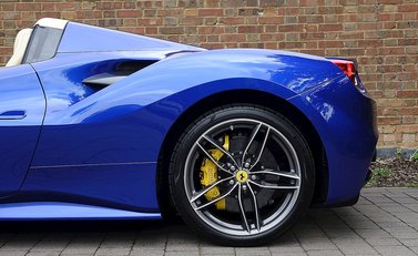 Ferrari 488 Spider 9