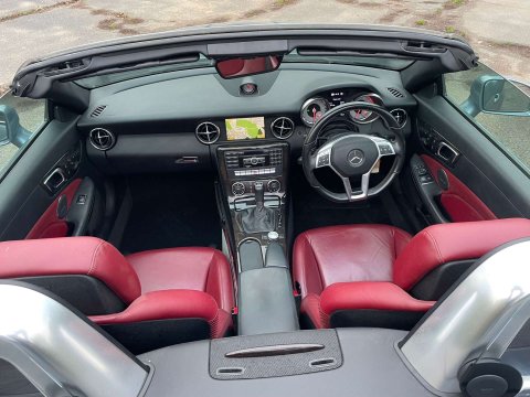 Mercedes-Benz SLK 1.8 SLK 250 AMG Sport BlueEfficiency Auto 2dr 16