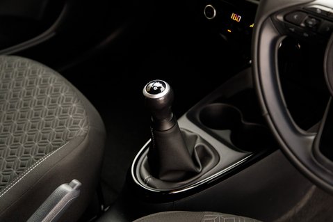 Toyota Aygo X VVT-I EDGE 22