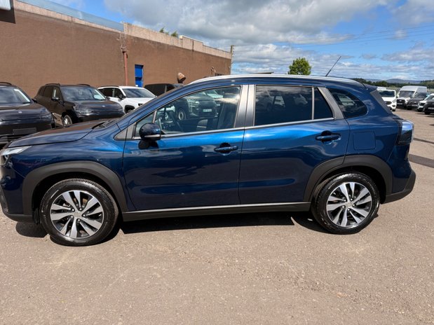 Suzuki SX4 S-Cross ULTRA BOOSTERJET ALLGRIP MHEV 4