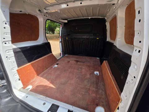 Citroen Berlingo 1.5 Berlingo 1000 Enterprise Blue HDi S/S 38