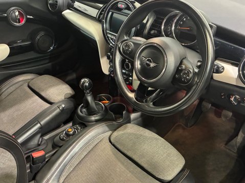 Mini Hatch 2.0 Cooper S Euro 6 (s/s) 3dr 3
