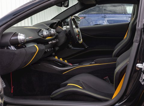 Ferrari 812 GTS 18