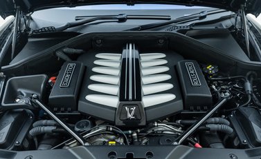 Rolls-Royce Wraith Black Badge 35