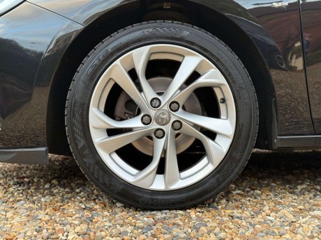 Vauxhall Astra 1.4 Astra SRi Nav T 5dr 25