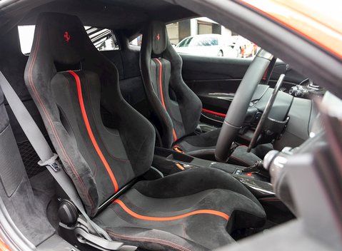 Ferrari 488 Pista 12