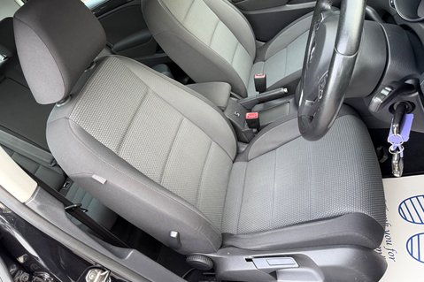 Volkswagen Golf MATCH TDI DSG - 2 OWNERS - 10 SERVICES - ONLY 40,850 MILES  31