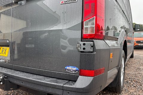 Volkswagen Crafter CR35 177 ps Tdi Trendline 4Motion DSG Panel Van - Diff Lock 27