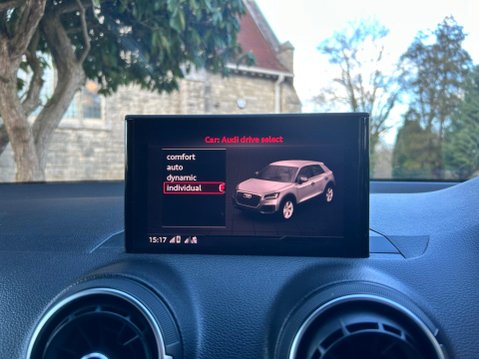 Audi Q2 TFSI SPORT 26