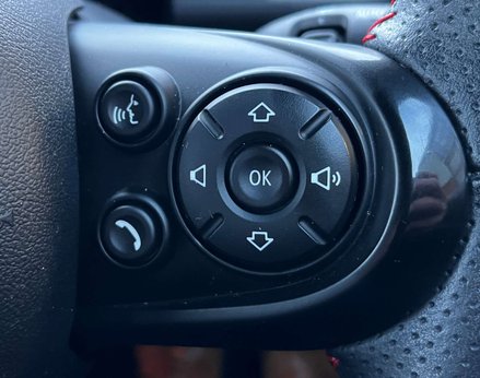 Mini Hatch 1.5 Cooper Sport Auto 3dr 60