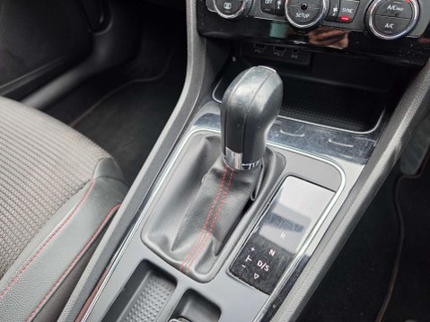 SEAT Leon 1.5 Leon FR TSi Evo Semi-Auto 5dr 61