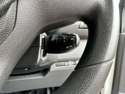 Peugeot Expert BLUEHDI PROFESSIONAL PREMIUM L1 18