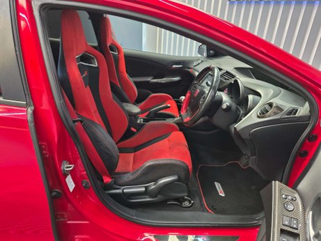 Honda Civic 2.0 i-VTEC Type R GT Hatchback 5dr Petrol Manual Euro 6 (s/s) (310 ps) 17