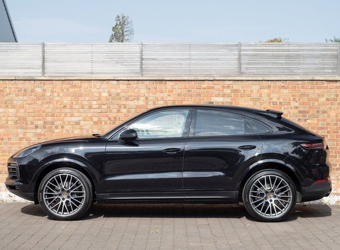 Porsche Cayenne Coupé 2