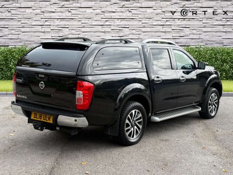 Nissan Navara 2.3 Navara Tekna dCi Auto 4WD 5dr 10