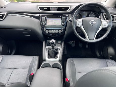 Nissan Qashqai 1.6 dCi Tekna 2WD Euro 6 (s/s) 5dr 13