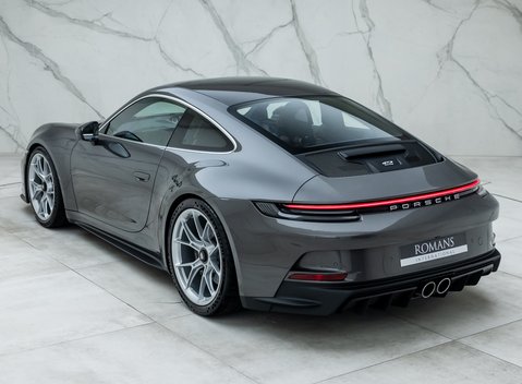Porsche 911 GT3 TOURING (992) 9